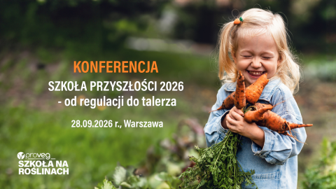 zdjęcie małej uśmiechniętej dziewczynki